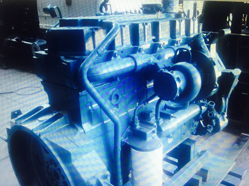 1999 International DT466 diesel engine, stock 10076